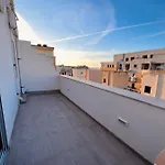 New Breeze Appartement *