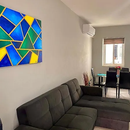 New Breeze * St. Paul's Bay