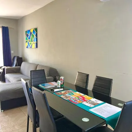 New Breeze Apartment *