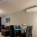 New Breeze Apartment *
